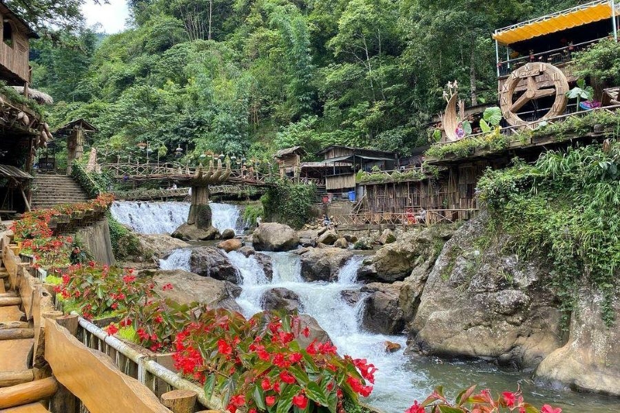 Tour program Hanoi – Ninh Binh – Ha Long – Sapa 5 days 4 nights