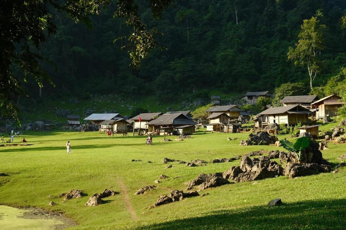 Hanoi – Moc Chau – Ninh Binh – Ha Long 6 days 5 nights