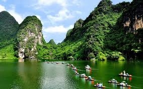 Hoa Lu -Trang An
