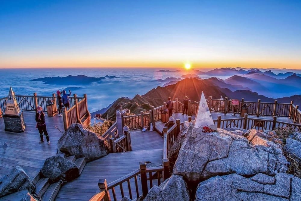 Highlights of Imazing Travel's 4-day, 3-night Ha Long - Sapa tour
