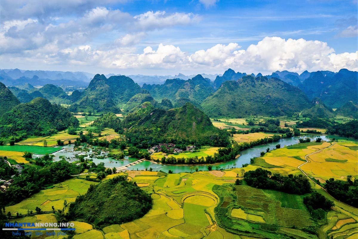Discover Ha Giang - Cao Bang - Bac Kan 5-day 4-night tour